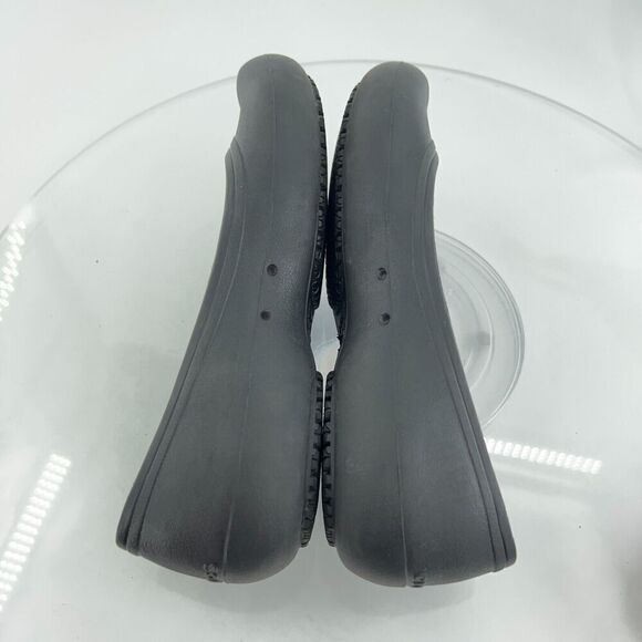CROCS Women's At Work Flat Size 8 Black Slip On Shoe Barista Server Front Desk - Picture 8 of 11